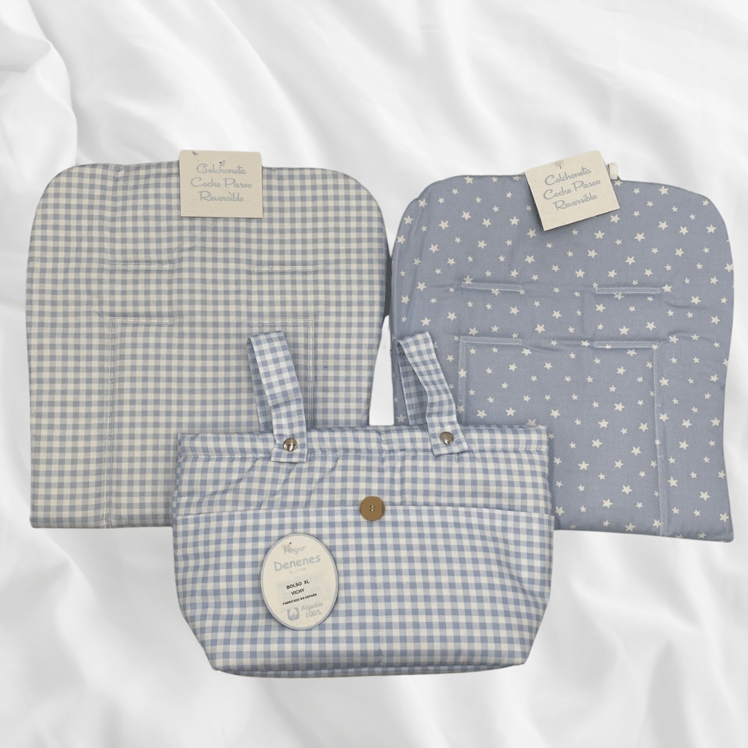 Conjunto bolso y colchoneta silla paseo reversible Marca Denene.