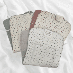 Colchoneta reversible modelo estampado LIBELULA DENENE.