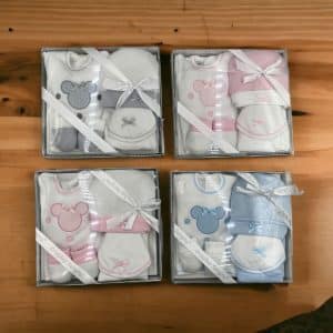 Set de recién nacido carita 5 piezas algodón 100%. - Blanco Rosa