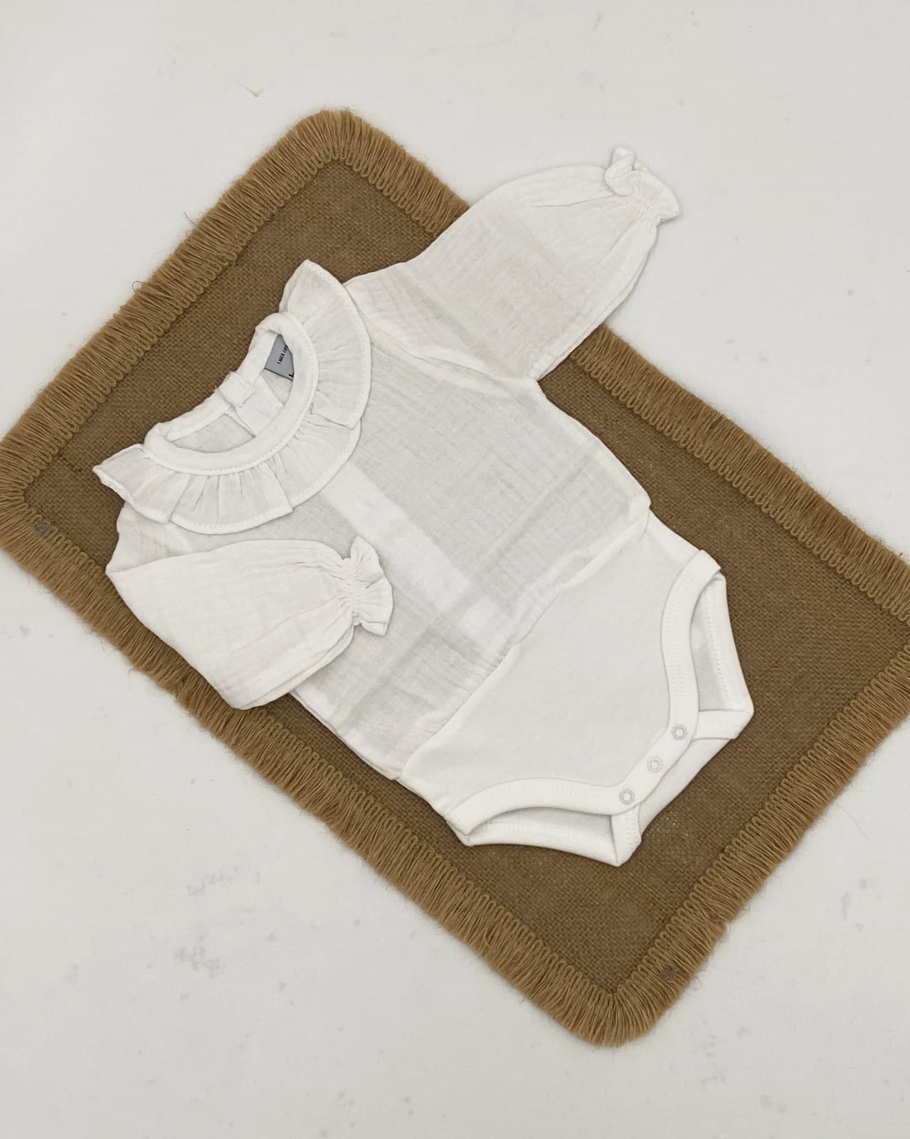 Bodis bambula algodón 100% cuello volante BABIDU. - Imagen 2