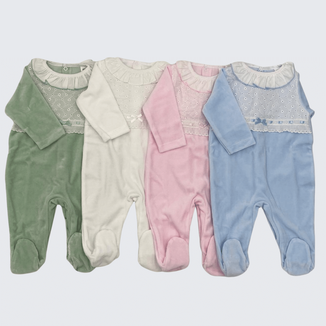 pijama terciopelo cuello volante A/6.