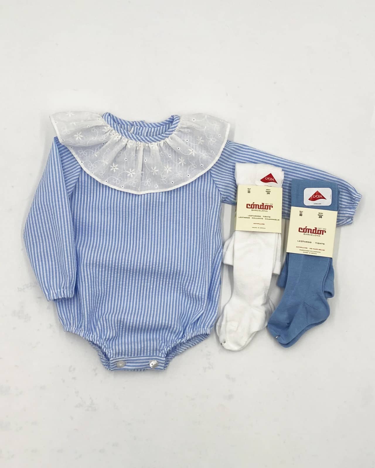 Pelele raya azul cuello volante bordado (MASAN BEBÉ)
